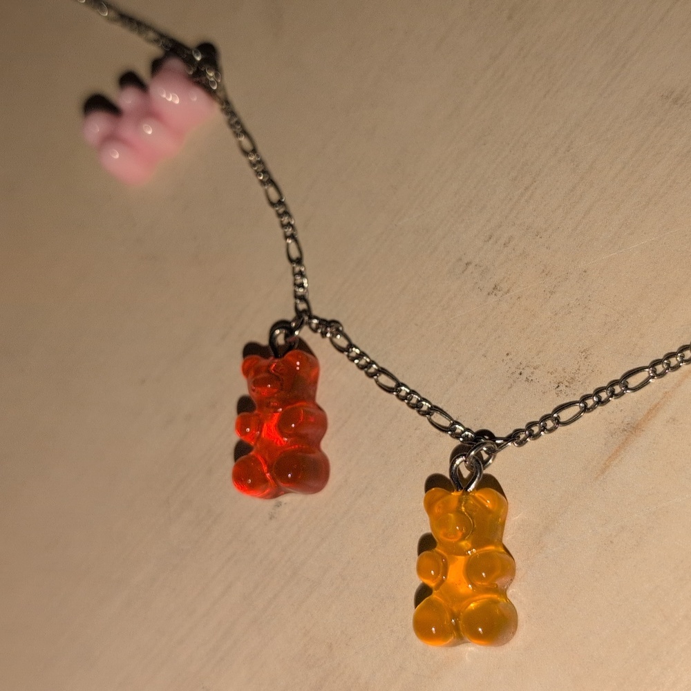 ❤️‍🔥10/$10❤️‍🔥 Rainbow Gummy Bear Necklace - Picture 3 of 4